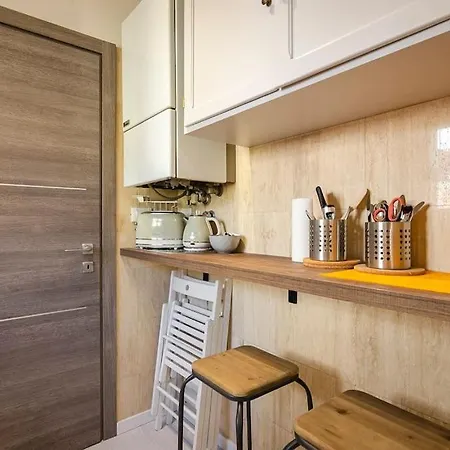 Appartamento Canonica Home, In The Heart Of The *